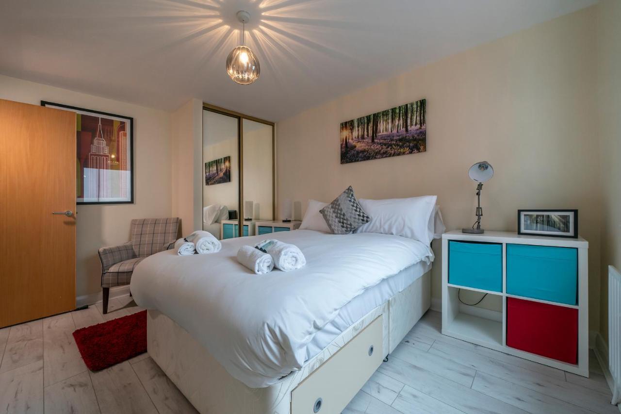 1 Bd Apt In Historical W Belfast Close To Centre Екстер'єр фото